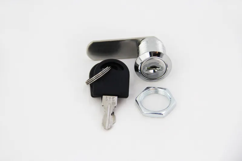 Juego de cerradura y llave